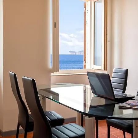 Panoramic Bastioni Sea View Daire *