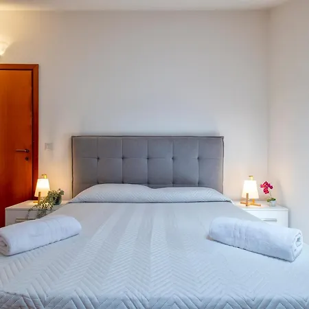 شقة Panoramic Bastioni Sea View *