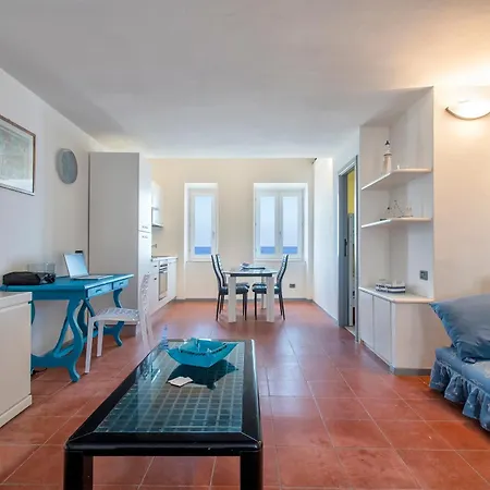 شقة Panoramic Bastioni Sea View *