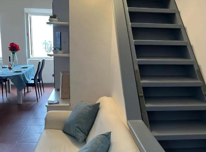 Panoramic Bastioni Sea View Apartment *