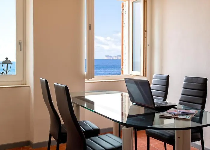 Panoramic Bastioni Sea View Apartment *