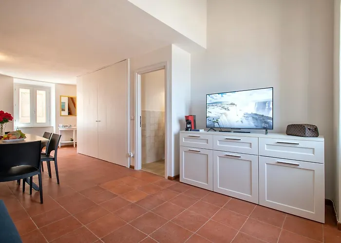 Apartment Panoramic Bastioni Sea View